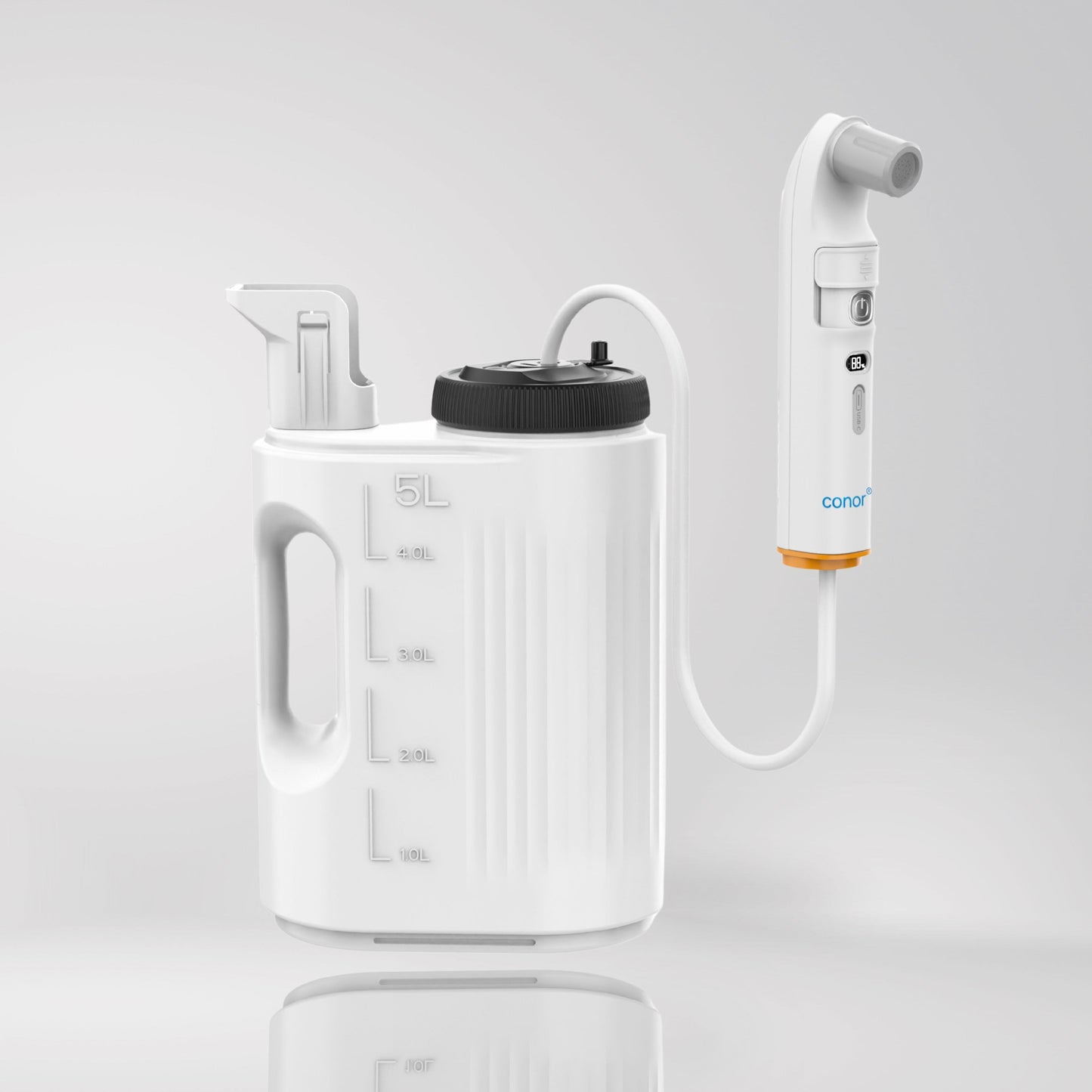 Conor Rinora portable bidet with 5L tank - front view