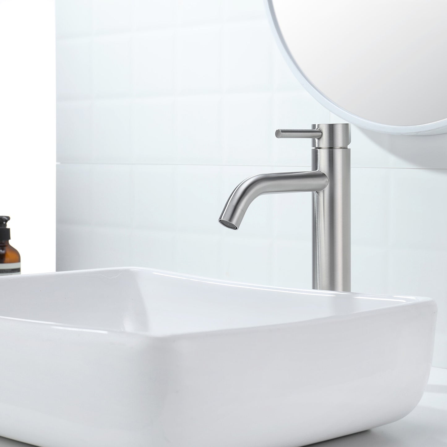 Decaura Bath Basin Mixer Tap Vanity Faucet Single Handle Tapware with Pop Waste